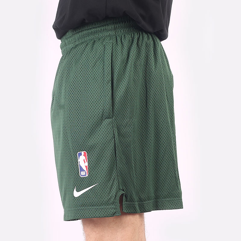 мужские зеленые шорты  Nike Milwaukee Bucks NBA Shorts DN8250-323 - цена, описание, фото 3